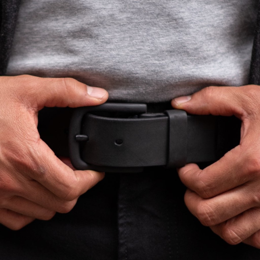 ブラック マット メンズ ヘリテージ レザー ベルト サンデー