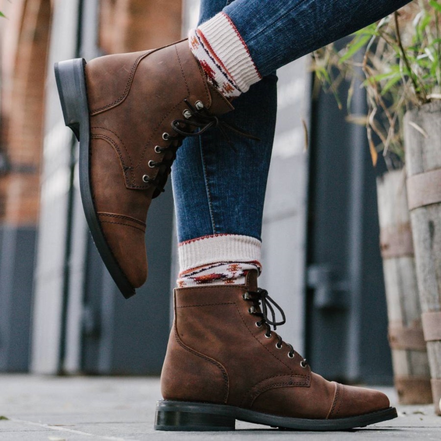 キャプテン フライデー アリゾナ アドビ