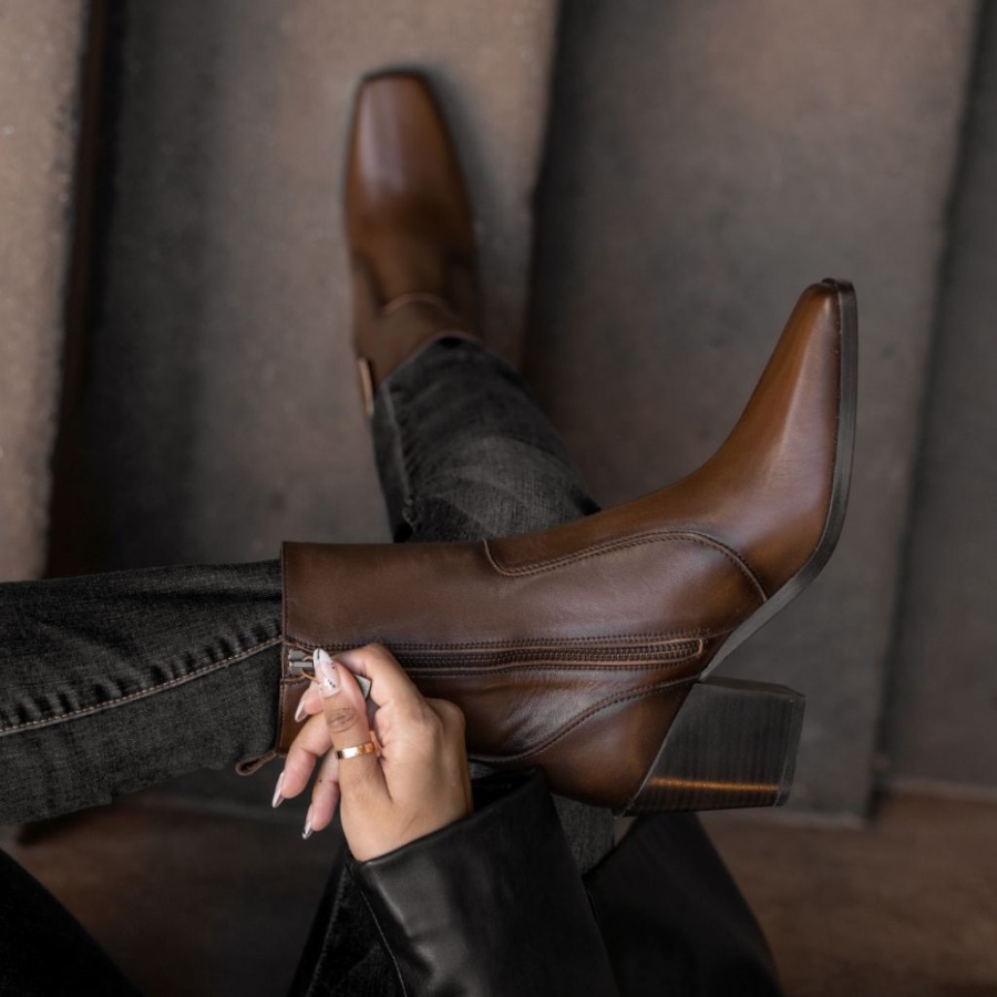 チョコレート マンデー ソーホー Zip