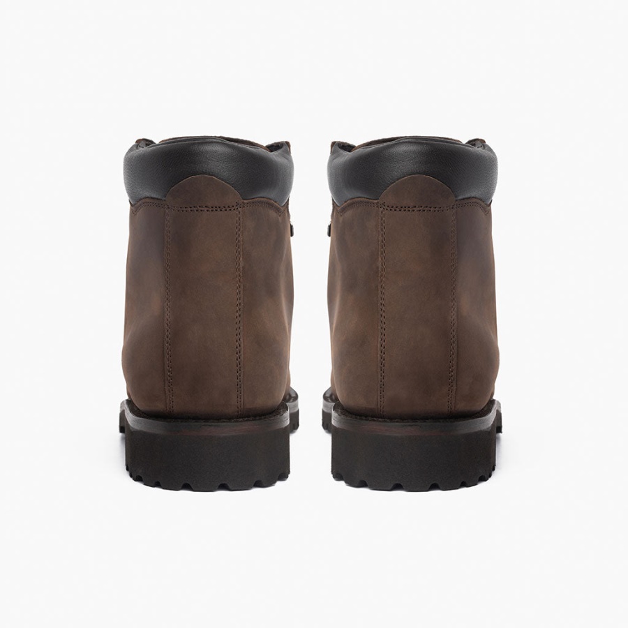 コマンダー・サタデー・タバコ