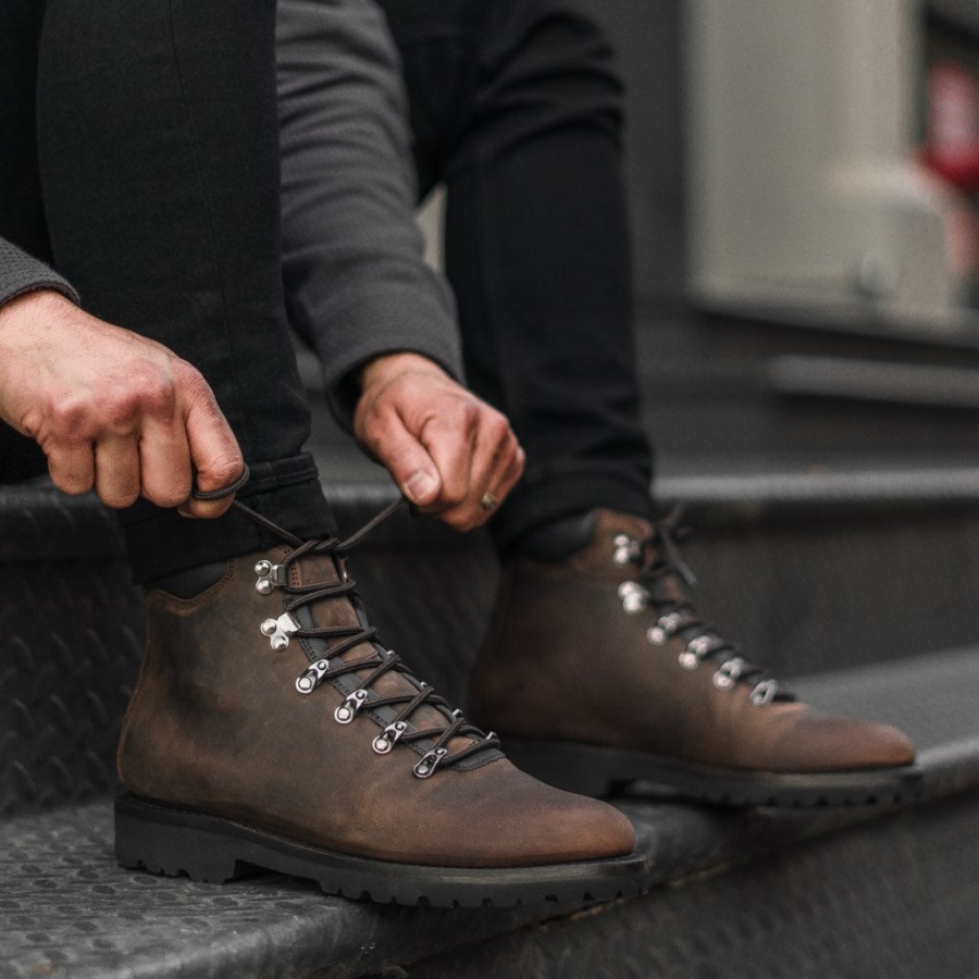 コマンダー・サタデー・タバコ