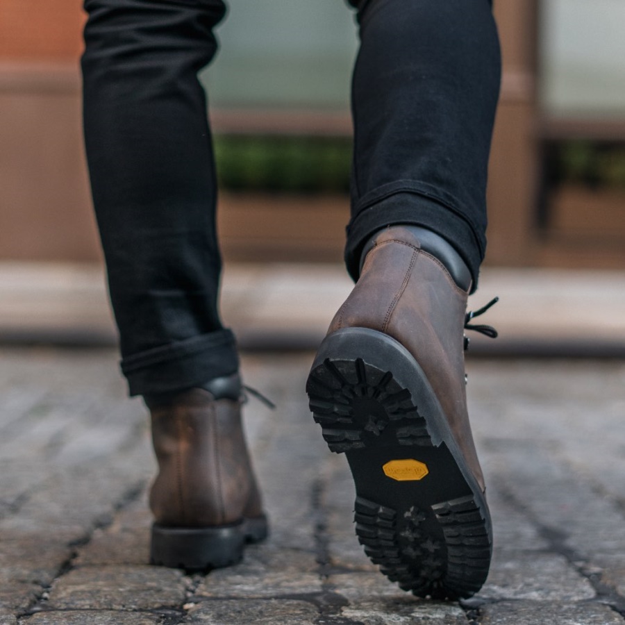 コマンダー・サタデー・タバコ