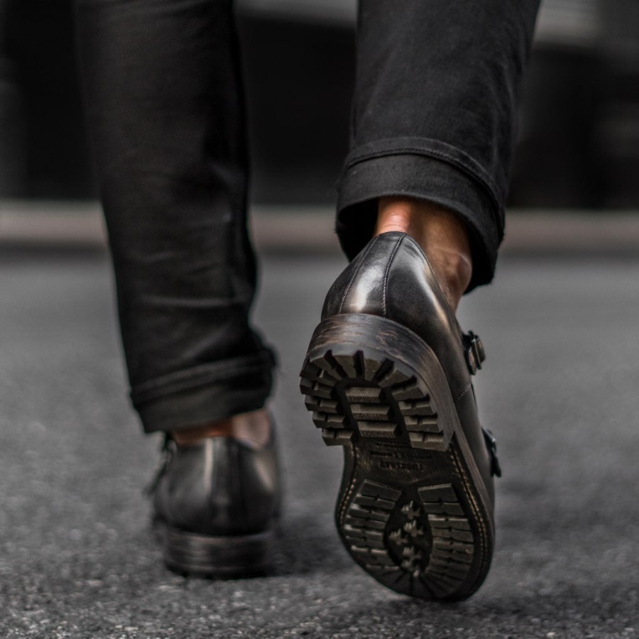 苦しめられた灰色の聖火曜日