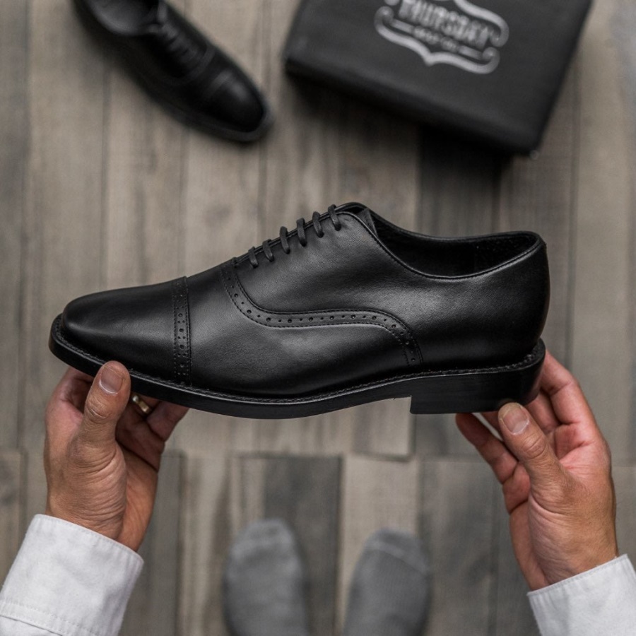 フライデー ブロードウェイ ブラック