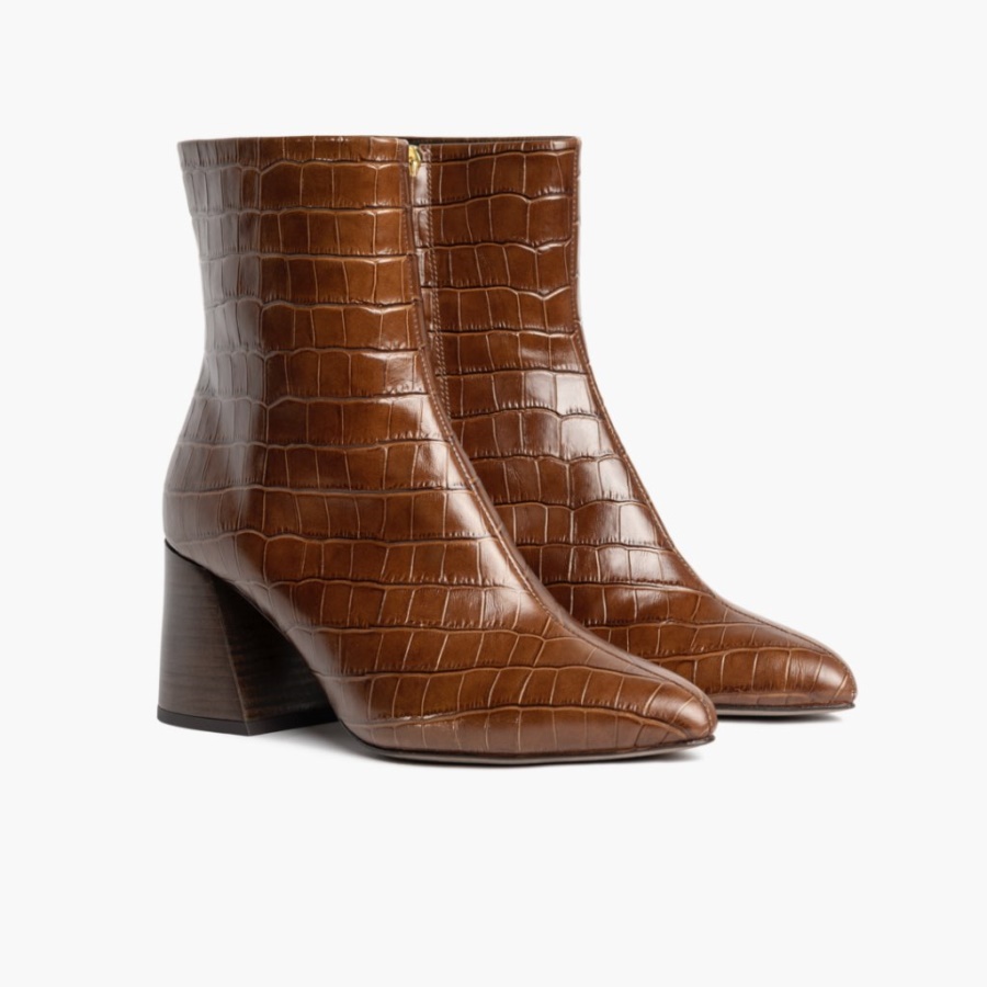 ハートブレイカーマンデーサドル