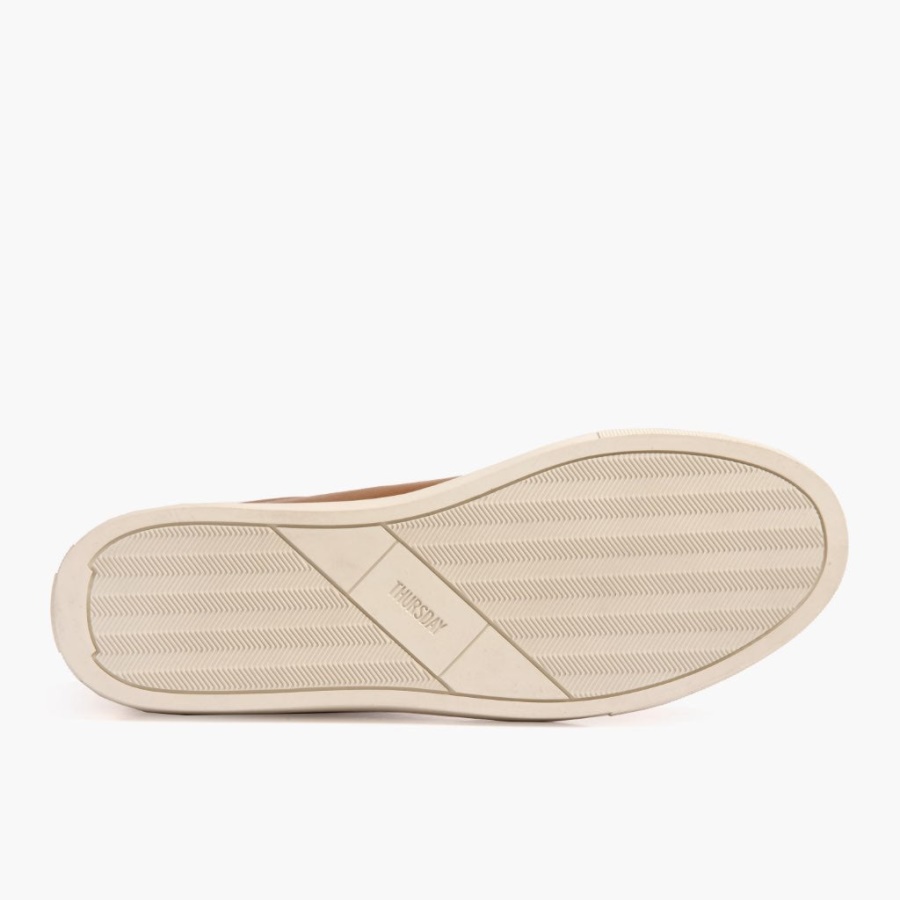 月曜日のタフィープレミアロートップ.