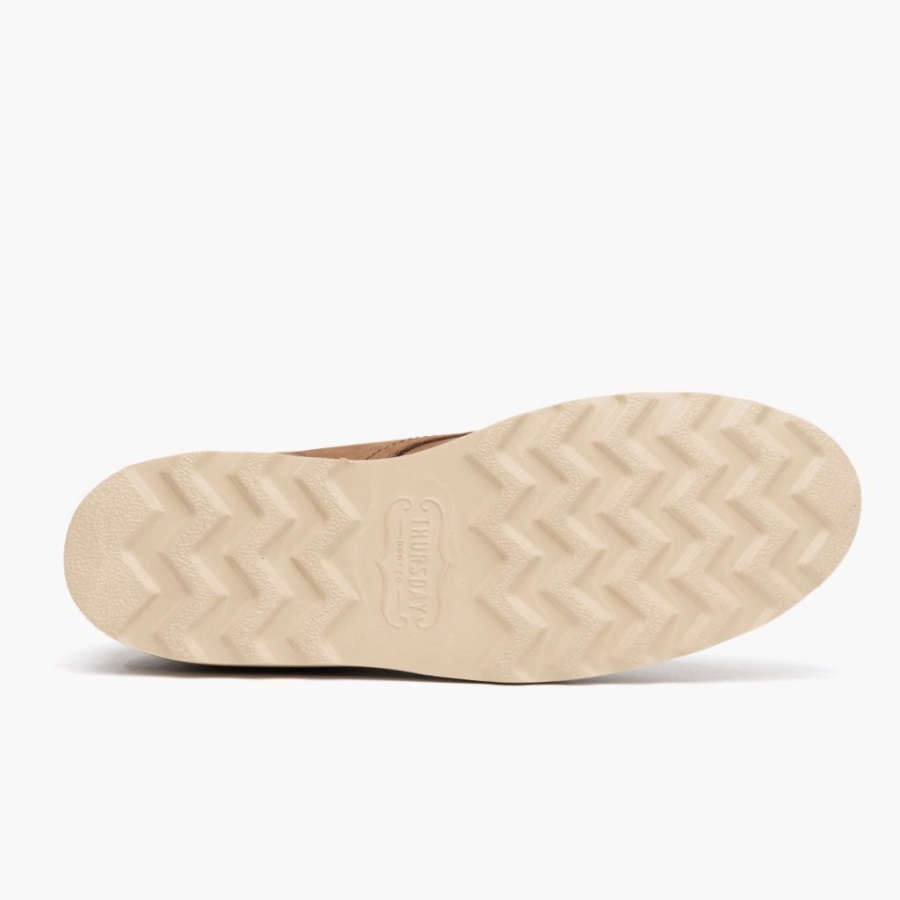 小石の日曜日の外交官