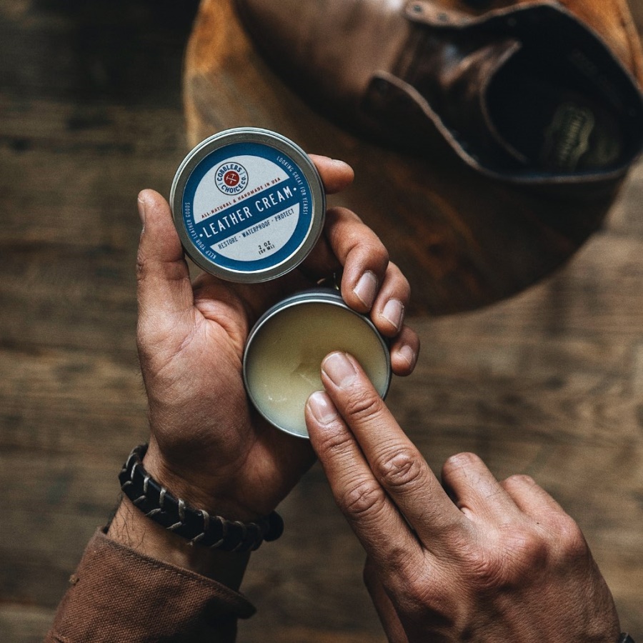 サタデー コブラーズ チョイス レザー クリーム