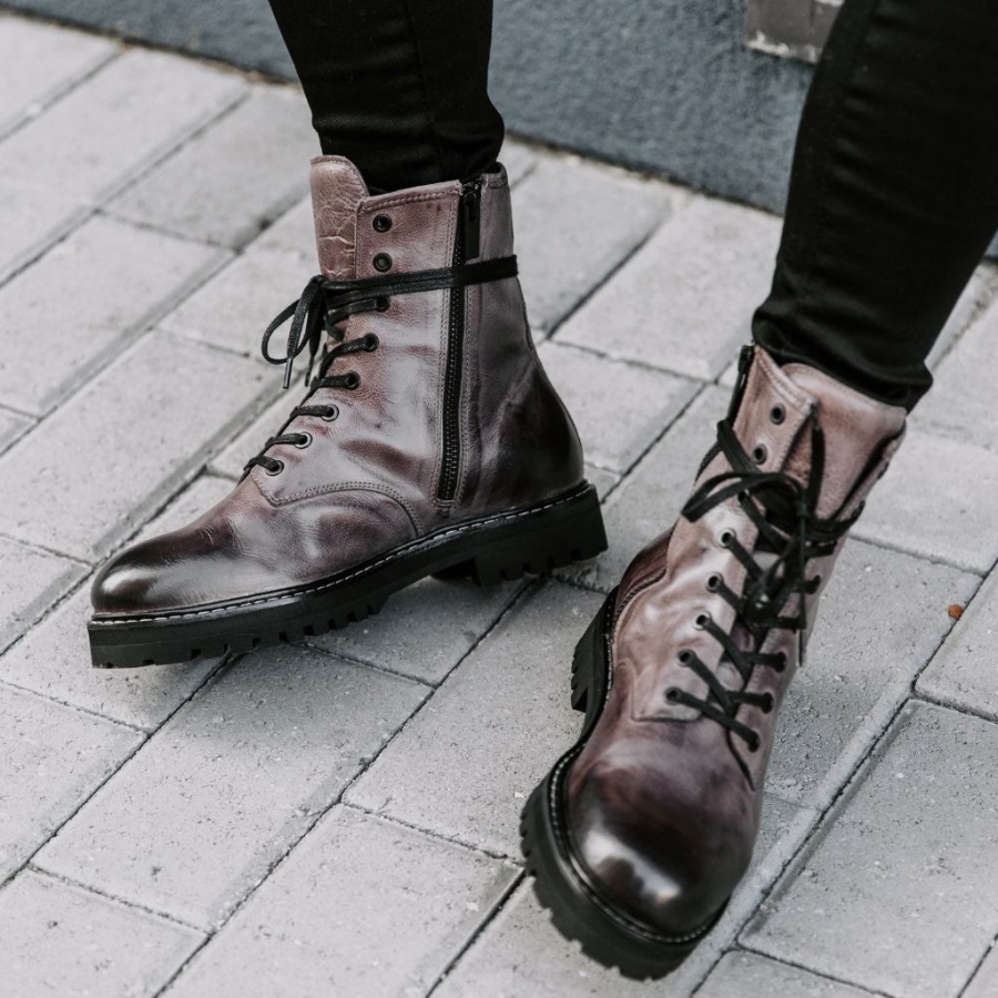 サンデーコンバットカーボン