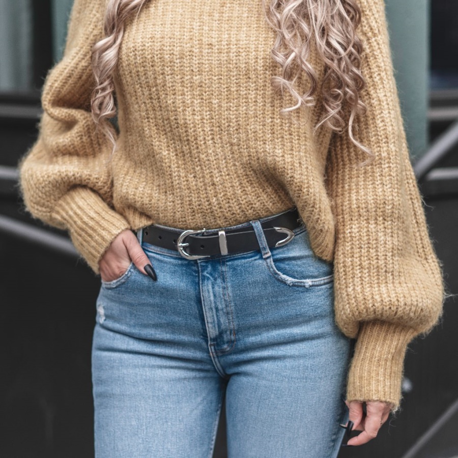 水曜日の女性用ウエスタンレザーベルトブラック