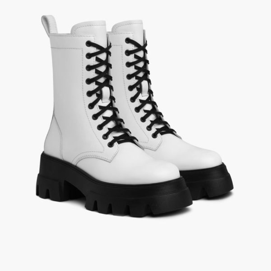 ホワイト・ダイナスティ・フライデー